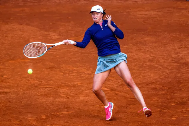 Świątek świetnie zaczęła, ale numerowi jeden rankingu WTA nie dała rady