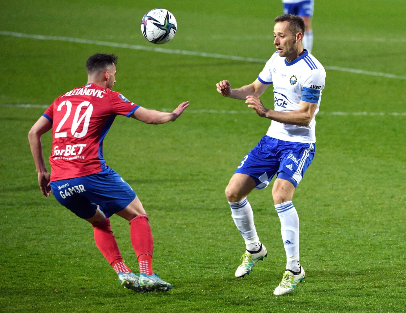 Gol w doliczonym czasie przybliżył Raków do wicemistrzostwa [TABELA]