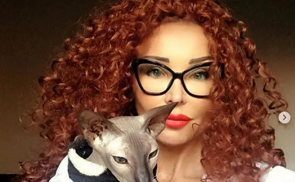 Minge wściekła na polityków: Jako obywatele czujemy, że żaden pilot z nami nie leci!