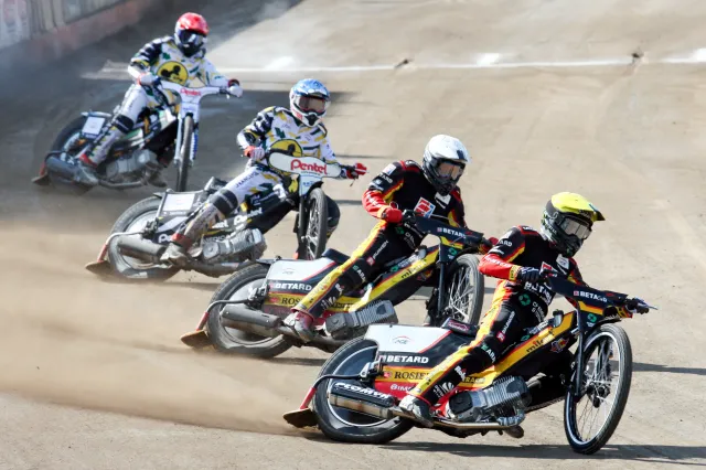 Nokaut w Zielonej Górze. Sparta triumf zapewnił sobie już po 10 wyścigach [WYNIKI i TABELA]