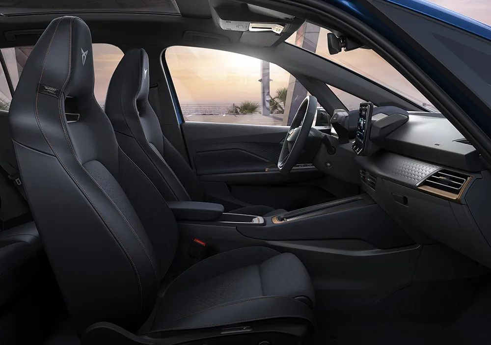 cupra-born-37148572.jpg