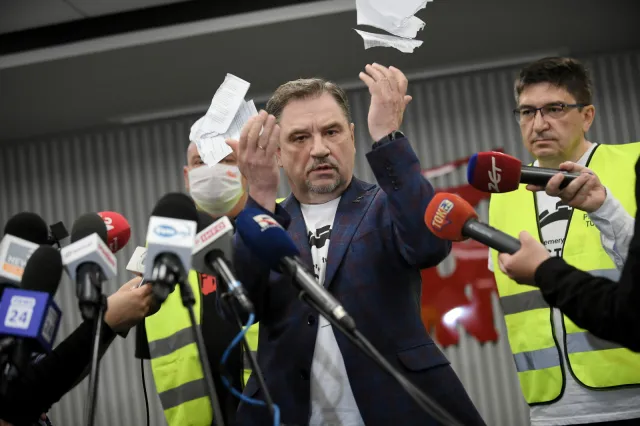 Szef "Solidarności" podarł wyrok TSUE ws. Turowa. "Nie będziemy się o nic prosić"