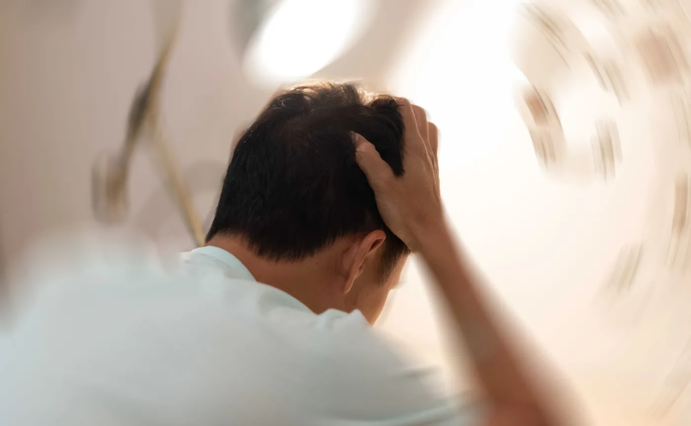 COVID-19 zwiększa ryzyko udaru mózgu o cięższym przebiegu