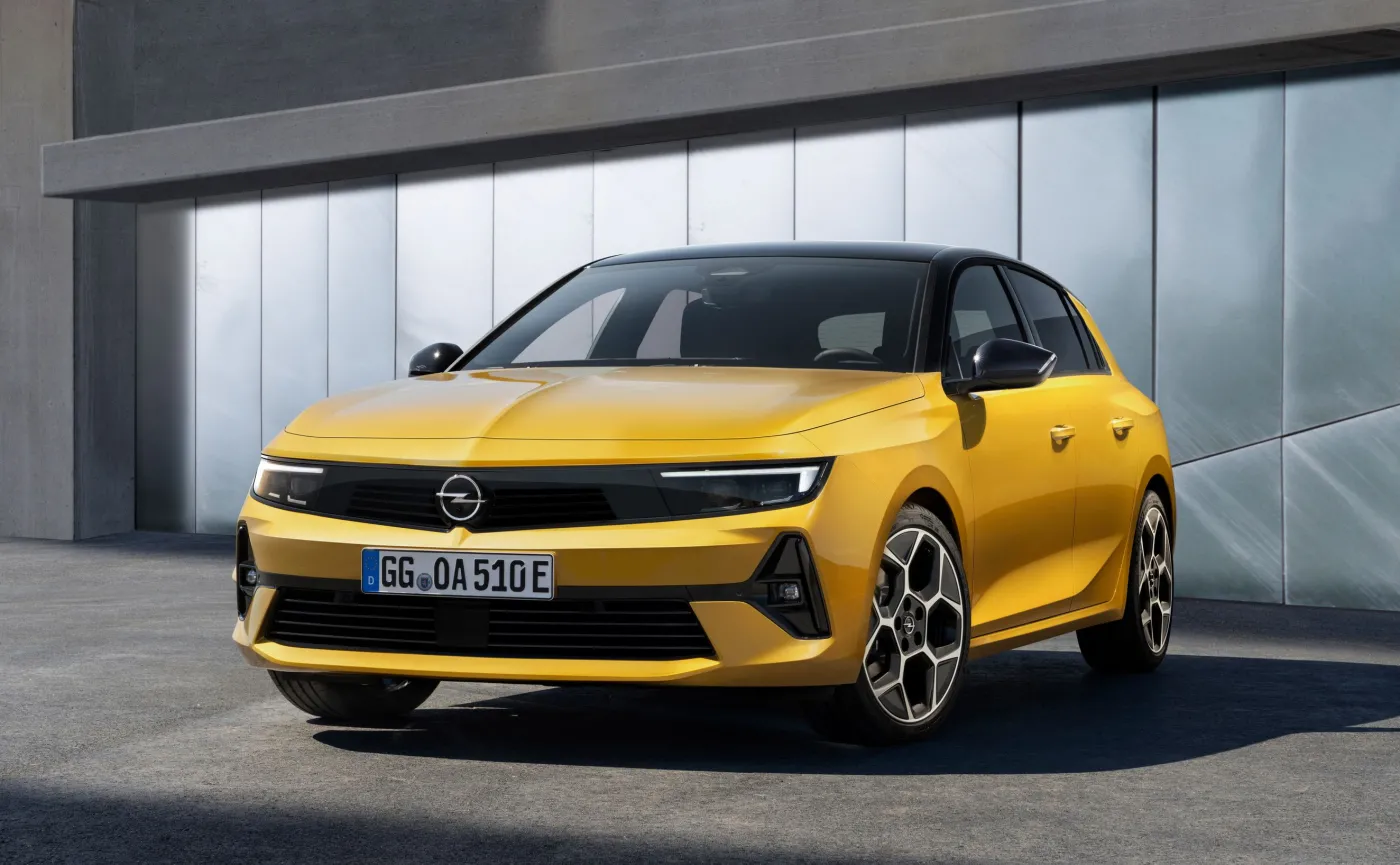 opel-astra-37187768.jpg