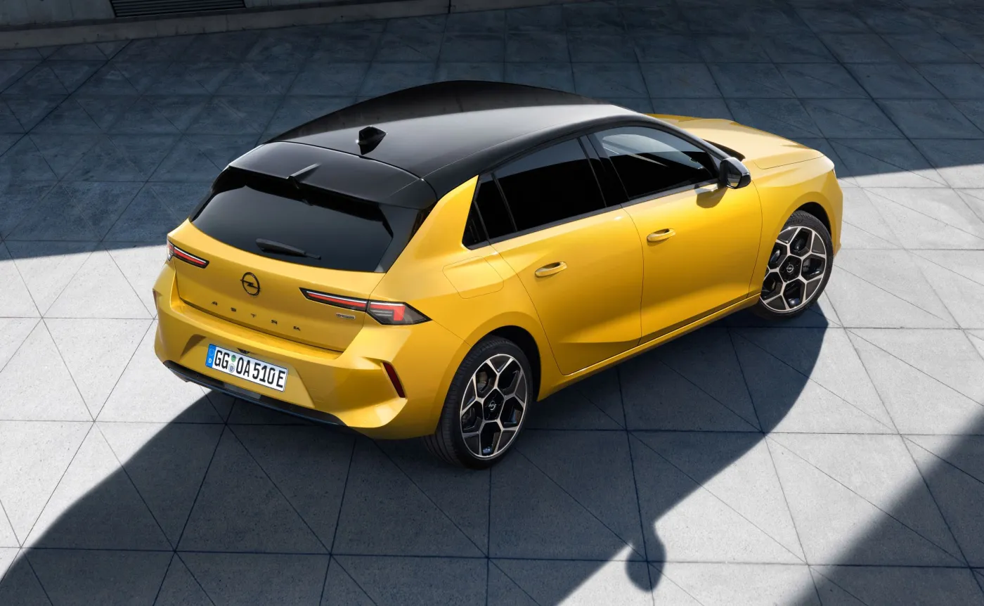 opel-astra-37187833.jpg