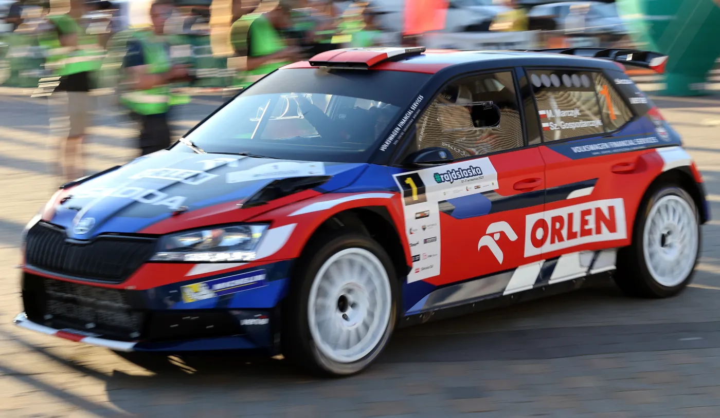 Mikołaj Marczyk i Szymon Gospodarczyk wygrali Rajd Śląska