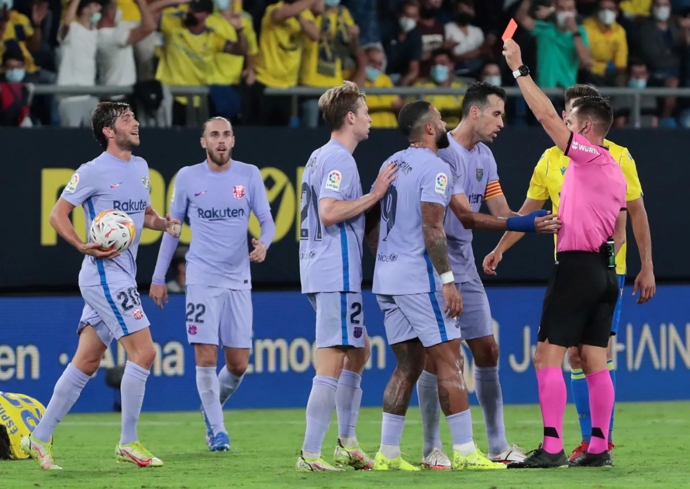 Barcelona nadal nie wygrywa. Cadiz znów się postawił
