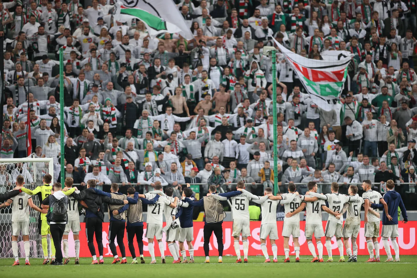 Anglicy chwalą Legię. Emreli jak Lewandowski i Haaland