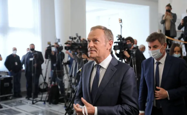 Tusk: PiS chce zohydzić członkostwo Polski w UE