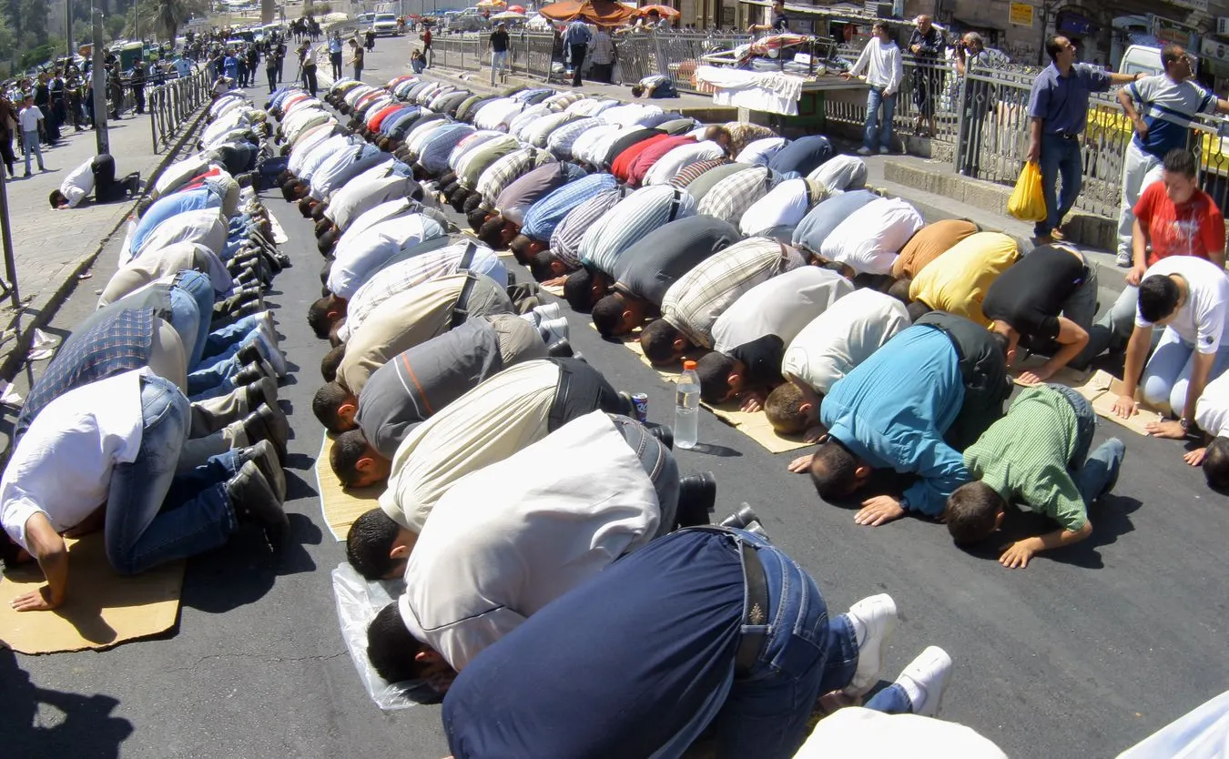 Marek Orzechowski o tym, jak islam zmienia Europę: Jeśli ktoś się nie boi, źle ocenia sytuację [ROZMOWA.DZIENNIK.PL]