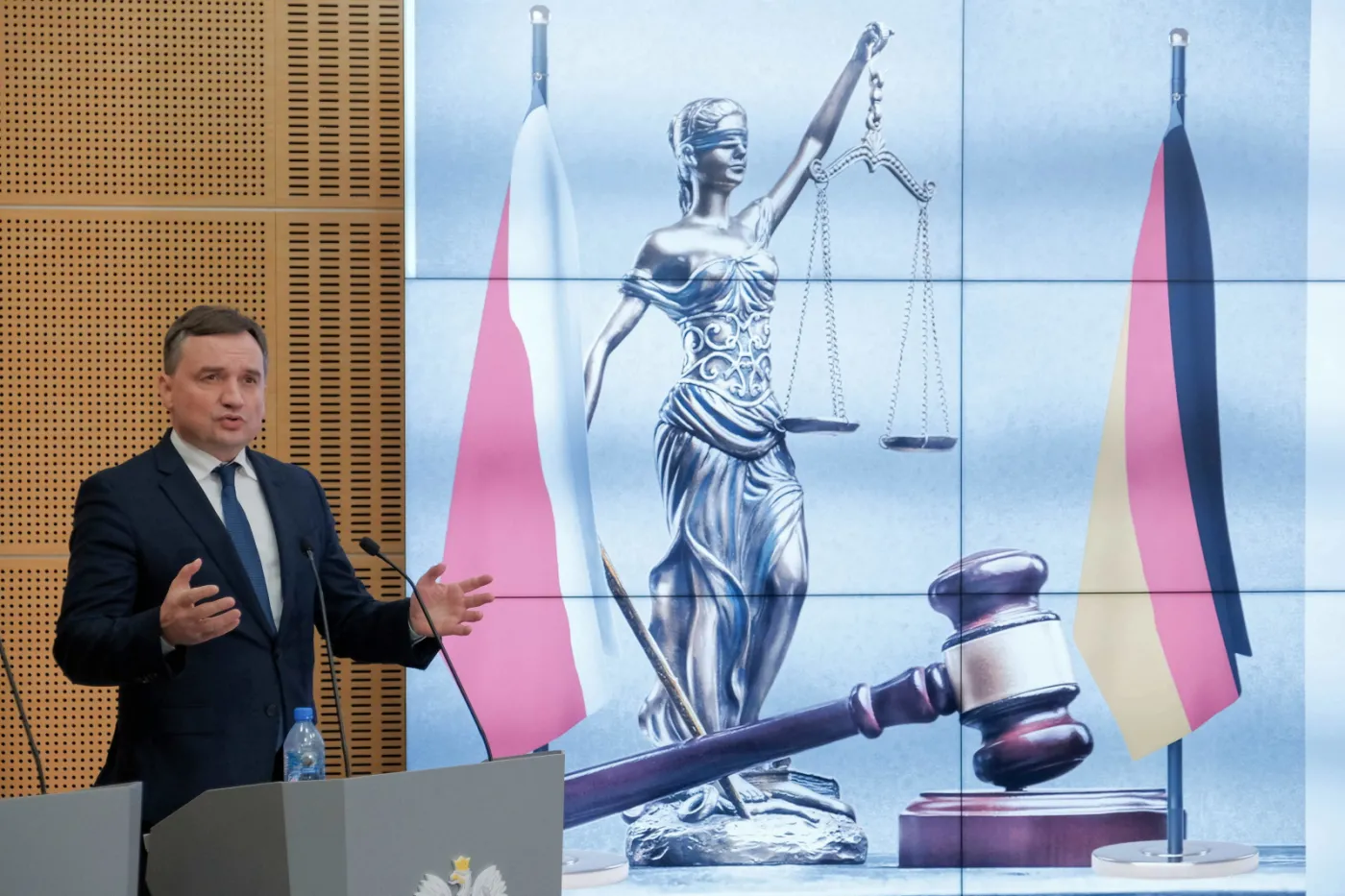 Ziobro: Zwrócę się do rządu o pozew do TSUE przeciw Niemcom