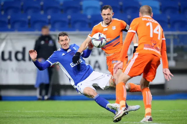 Wisła Płock nadal niepokonana na własnym stadionie [WIDEO]