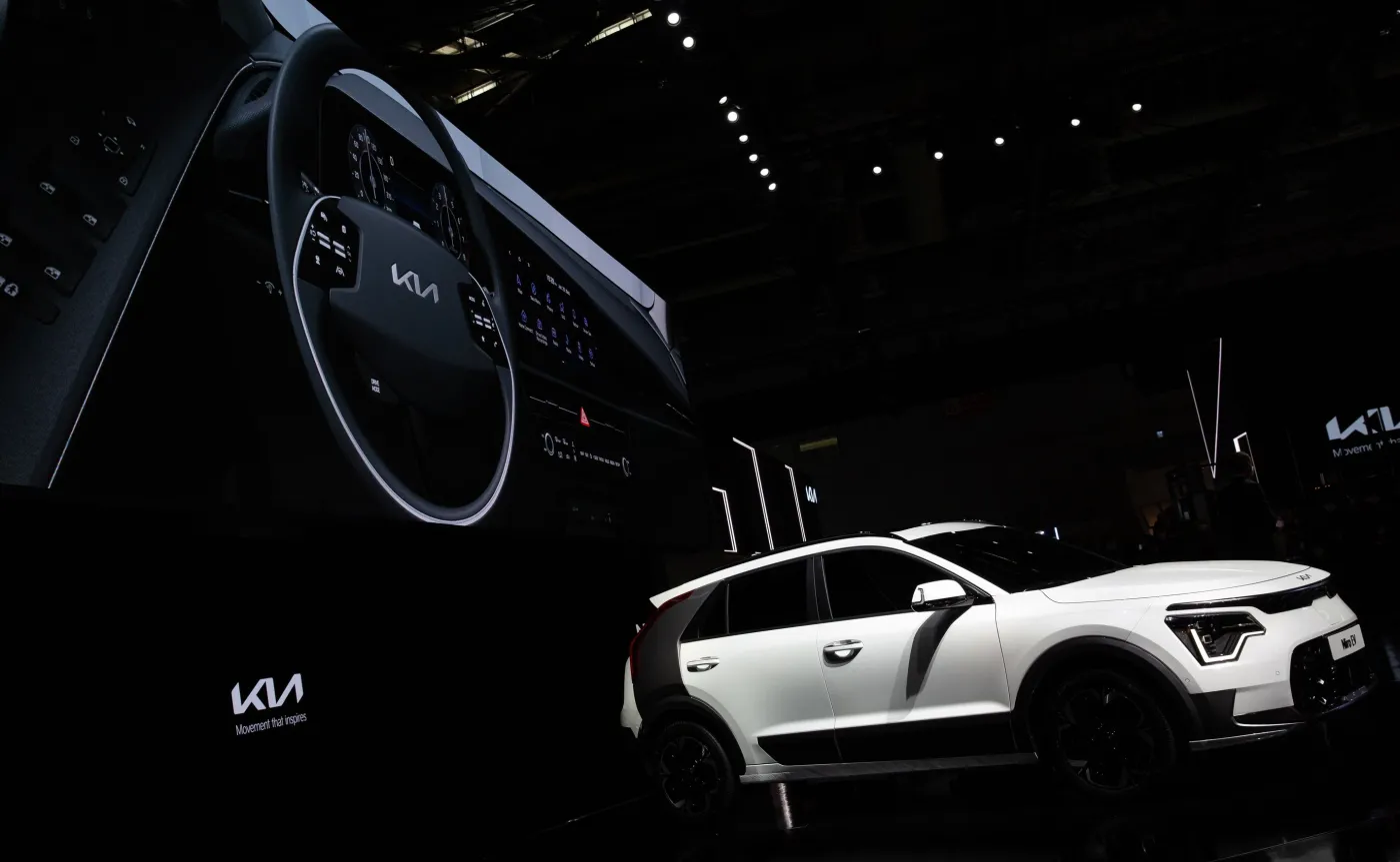Nowa Kia Niro i e-Niro wjeżdża do Polski. To potrójne uderzenie Koreańczyków