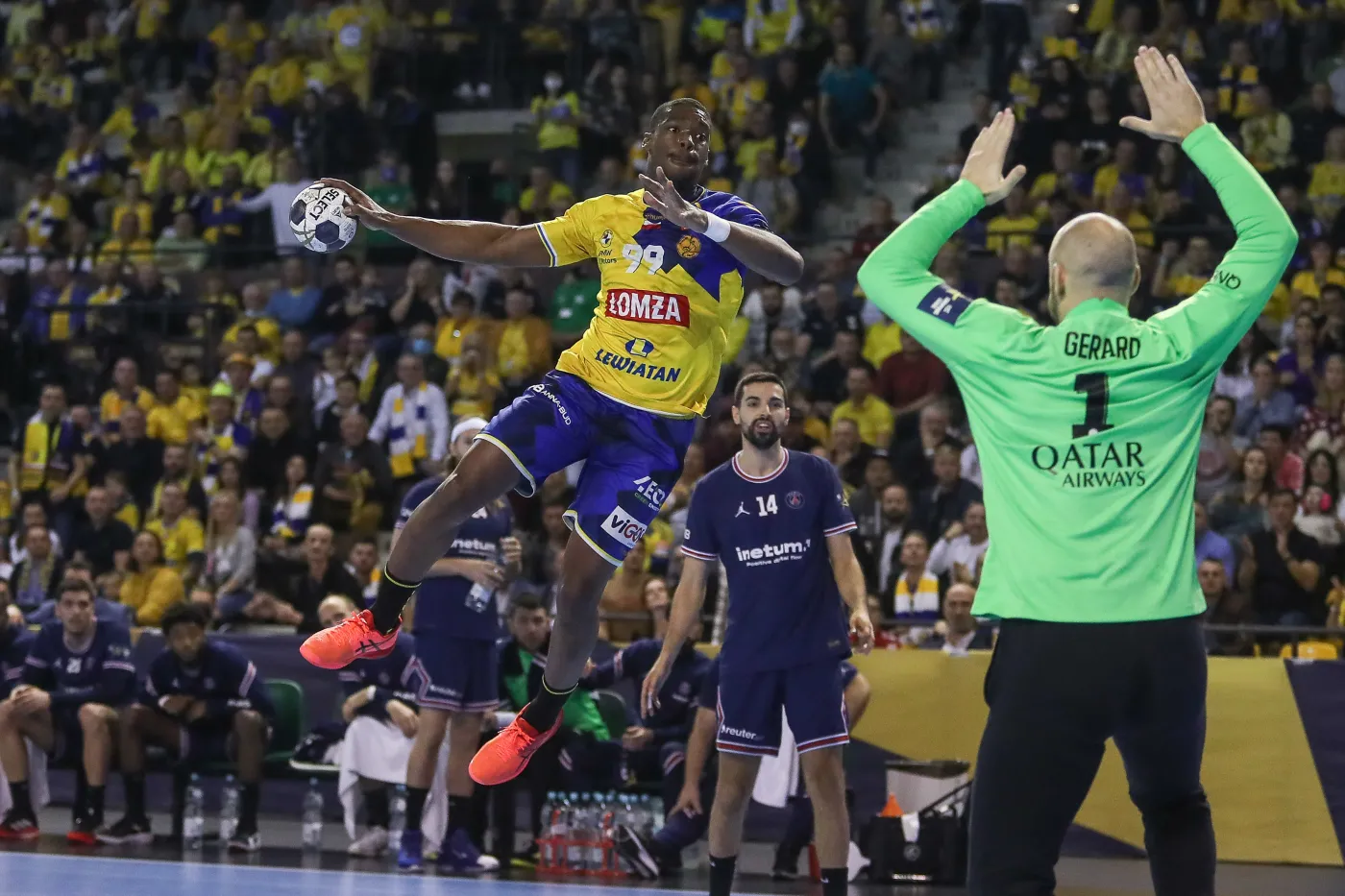 LM piłkarzy ręcznych. Druga porażka Łomży Vive Kielce