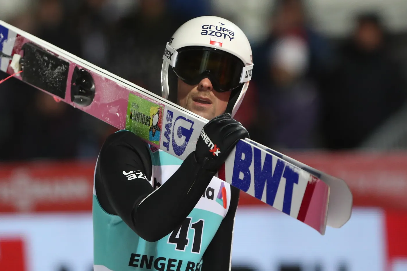 PŚ w skokach. Polacy wypadli blado w Engelbergu. Kobayashi odleciał rywalom