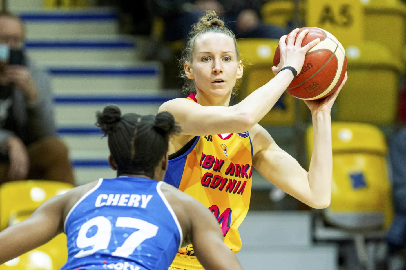 Nieudany debiut Jeleny Skerovic. Arka przegrała w Eurolidze