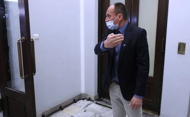 Kukiz starł się z dziennikarzami w Sejmie. "TVN-u niech nie będzie i możemy rozmawiać"