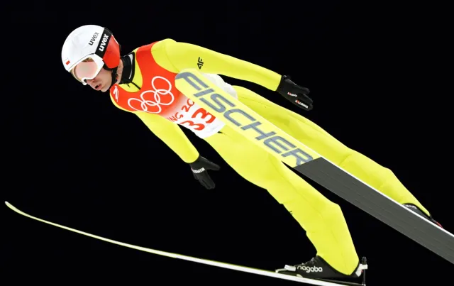 Było blisko... Kamil Stoch otarł się o medal na dużej skoczni
