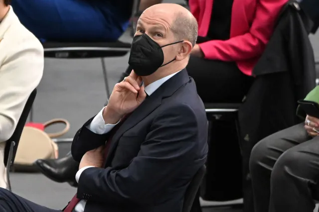 Scholz jedzie na spotkanie z Putinem. Zapowiada "twarde reakcja" na atak na Ukrainę