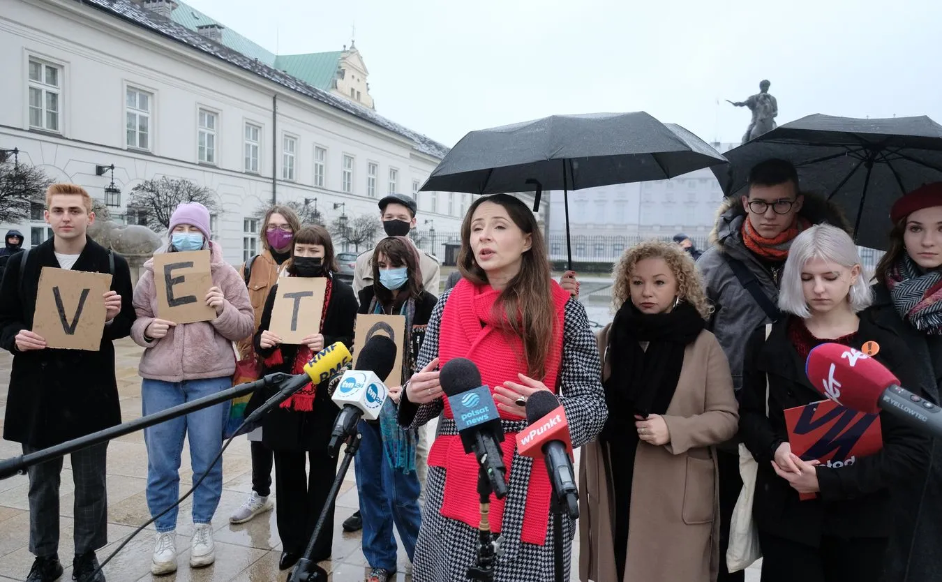 "Lex Czarnek". Lewica apeluje do prezydenta o weto