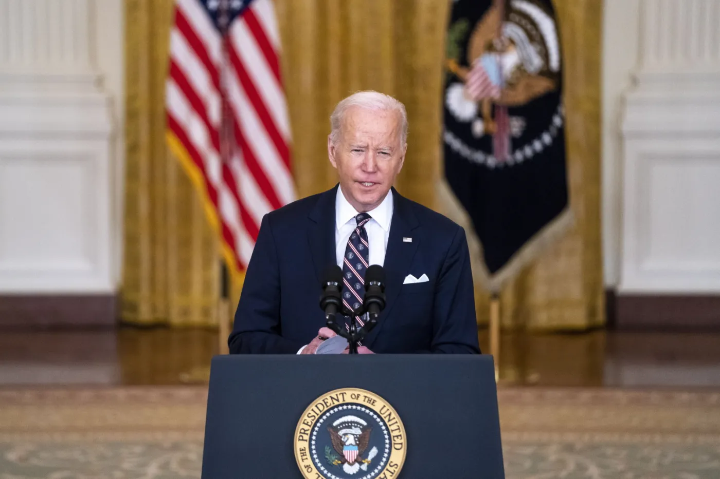 Biden: Rosja wystąpiła przeciwko Ukrainie, ogłaszam pierwszą transzę sankcji