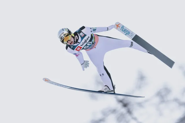 Niesamowity występ Słoweńców w Planicy. Stoch najlepszy z Polaków