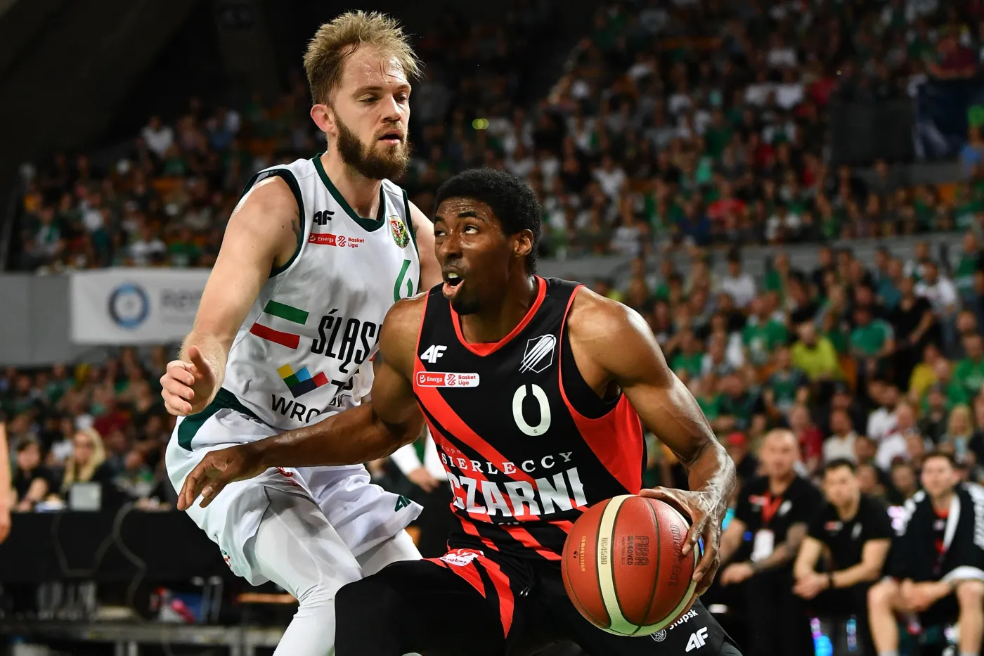 Wrocław dalej czeka na finał. Czarni doprowadzili do remisu