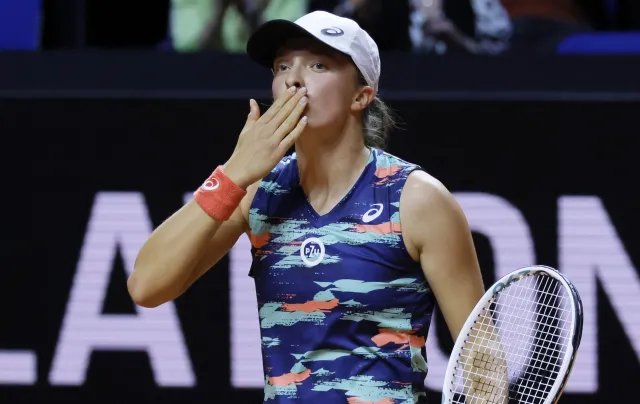 "Cesarzowa Świątek". Polka zdecydowaną faworytką French Open