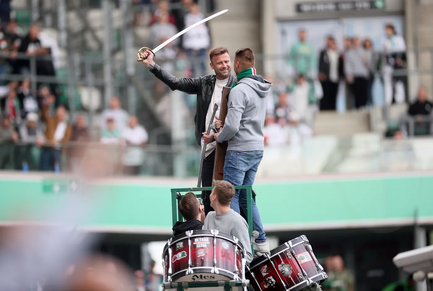 Boruc machał szabelką na "Żylecie". Legia przeszła się po "Pasach" [WIDEO]