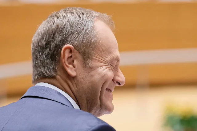 "Co Kaczyński czy Rydzyk wiedzą o seksie...". Tusk oswaja wyborców z Lewicą?