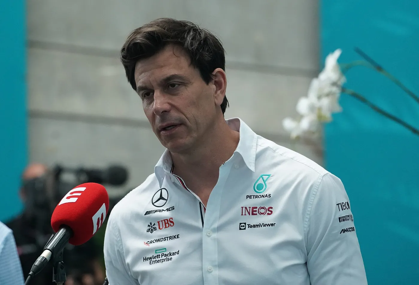 Toto Wolff chwali swoich kierowców i obiecuje modernizację bolidów