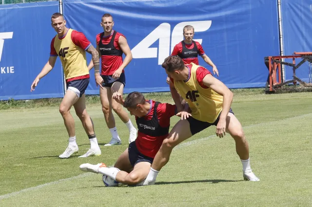 Kłopoty Astany z przylotem na mecz z Rakowem Częstochowa