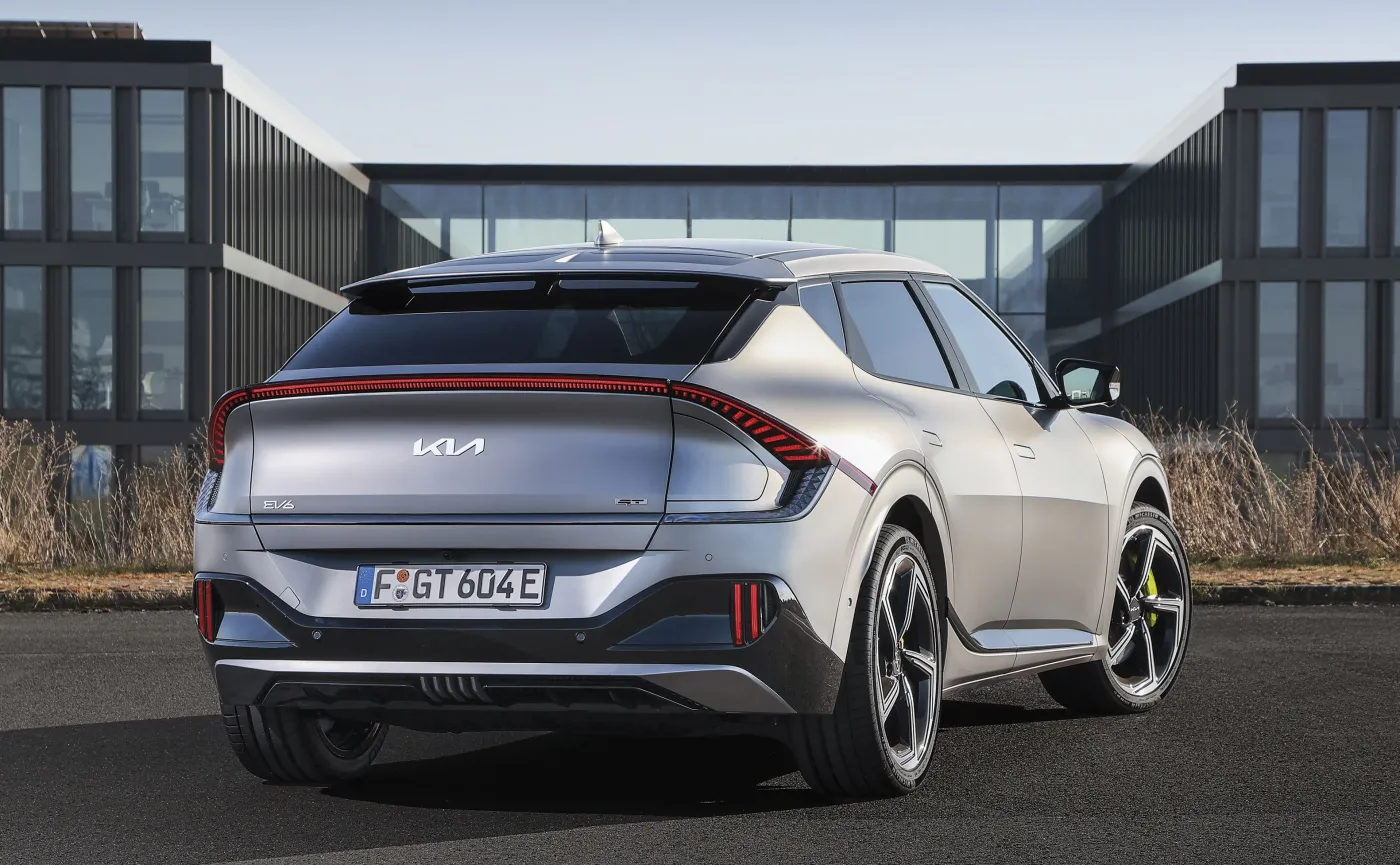 kia-ev6-gt-37523328.jpg