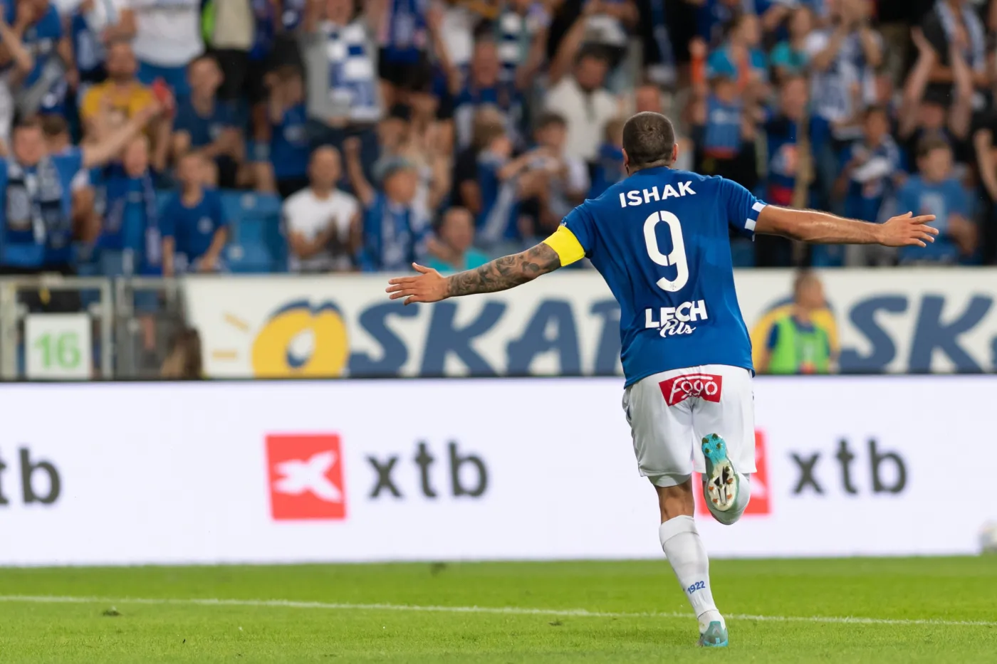 Lech potrzebował dogrywki, żeby wyeliminować elektryków i dostarczycieli jedzenia