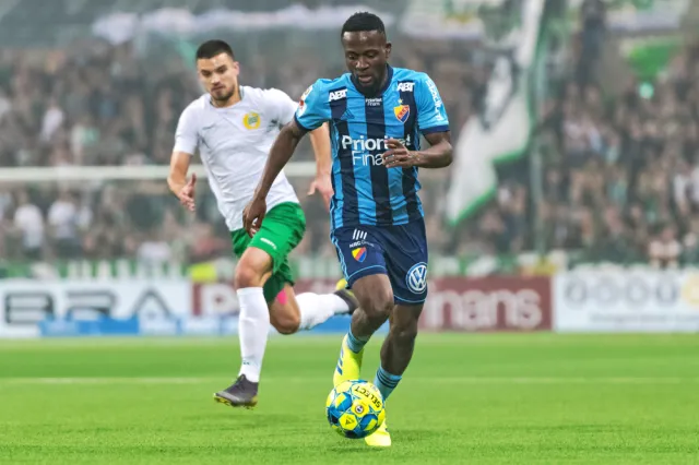 Buya Turay opuścił... własny ślub. Obok panny młodej stał jego brat