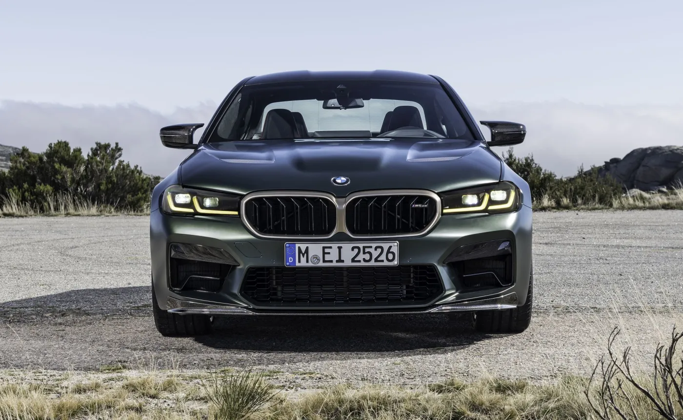 bmw-m5-cs-37541658.jpg
