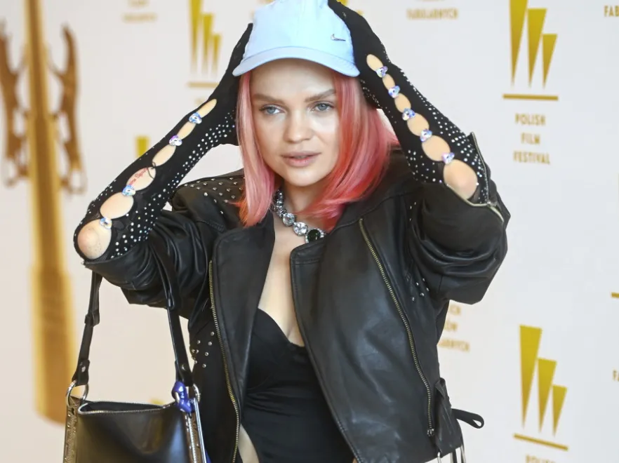 Takiej ekspozycji krocza na polskich ściankach jeszcze nie było. Margaret zaszalała w FPFF Gdyni. FOTO