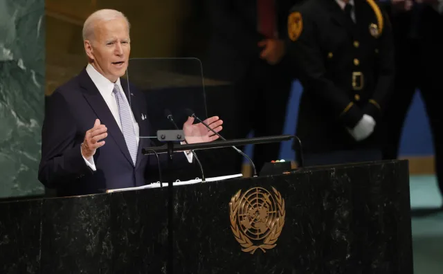 Biden: Putin zagroził użyciem broni jądrowej, gardząc międzynarodowymi traktatami