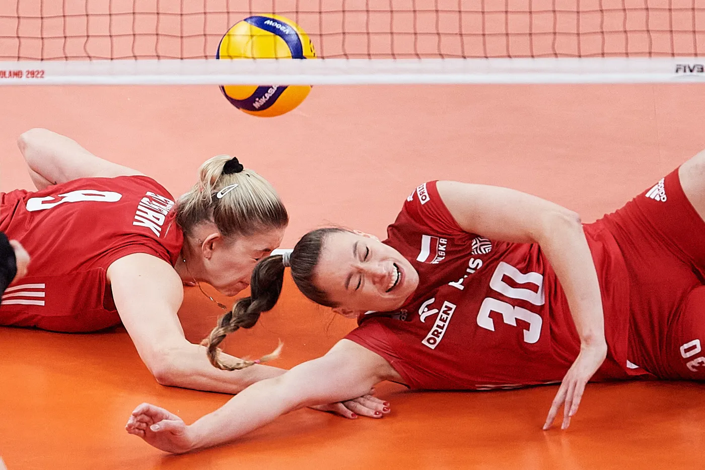 Polki idą jak burza. Rozbiły Koreą Płd. 3:0 i awansowały do drugiej rundy MŚ