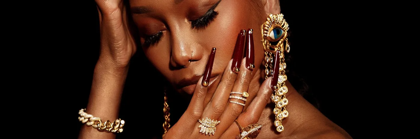 Muni Long debiutuje z pełnowymiarowym albumem studyjnym