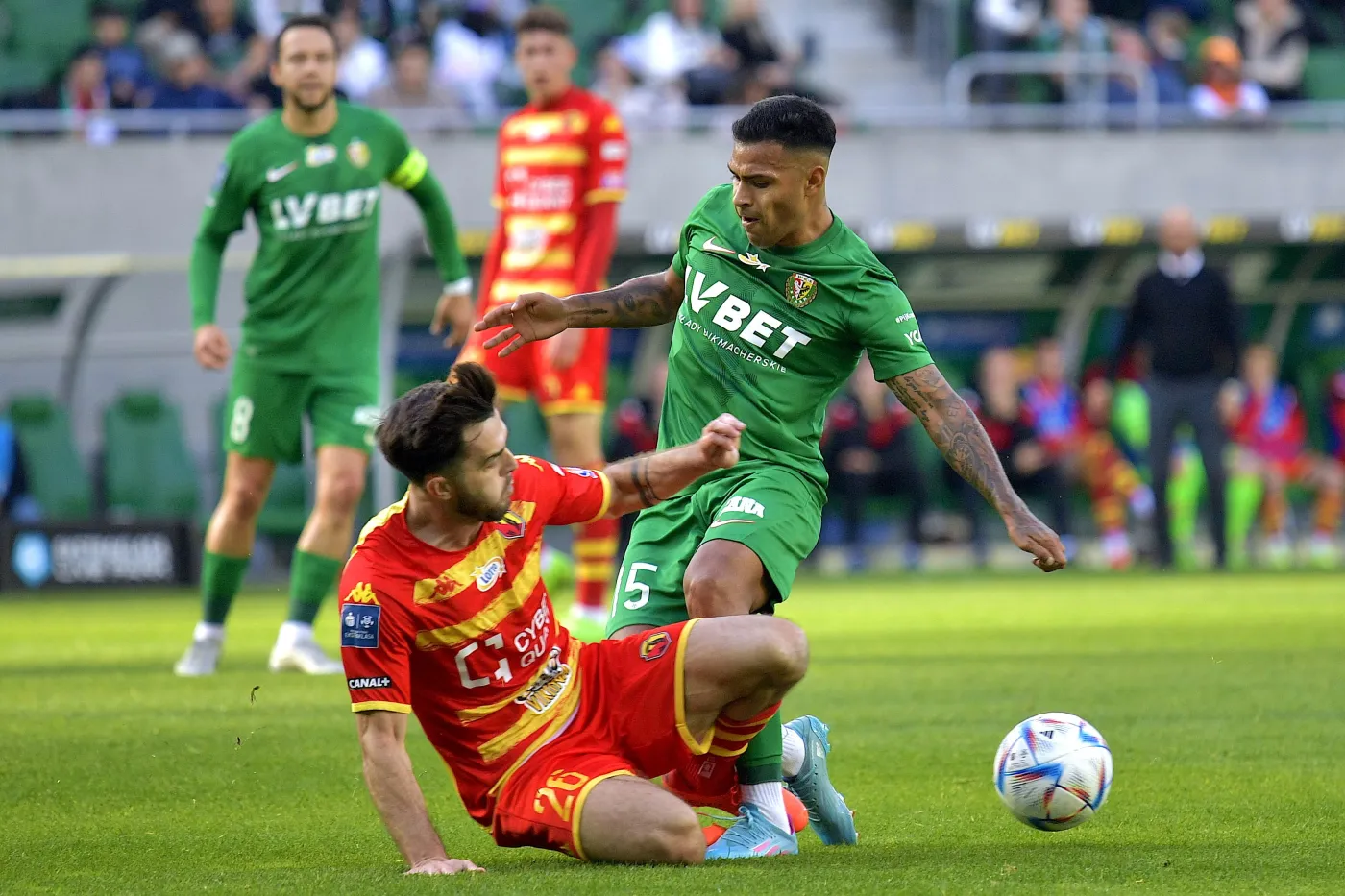 We Wrocławiu nudy nie było. Cztery gole i mnóstwo emocji [WIDEO]