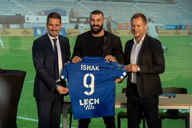 W Poznaniu odetchnęli z ulgą. Ishak przedłużył kontrakt z Lechem