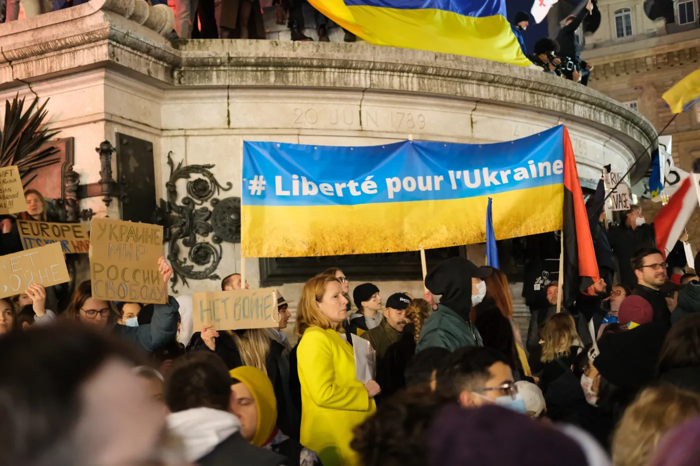 "Walka o europejskie przywództwo". W liście francuskich akademików wymieniono dwa kraje, w tym Polskę