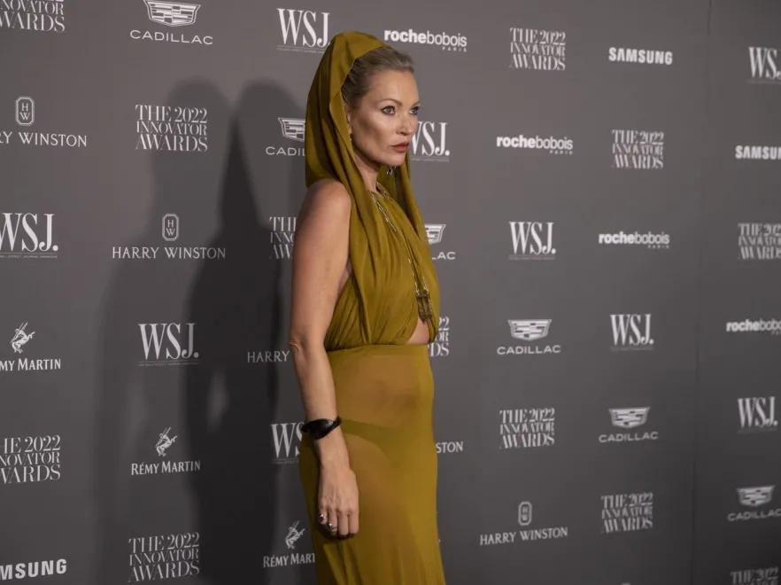 Cała intymność na widoku... Kate Moss na gali The 2022 Innovator Awards. FOTO