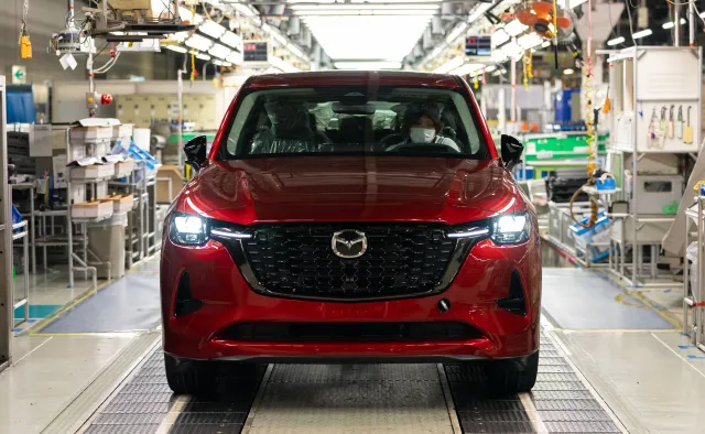 Mazda CX-60 już w produkcji. Ogromny sukces Japończyków w Polsce
