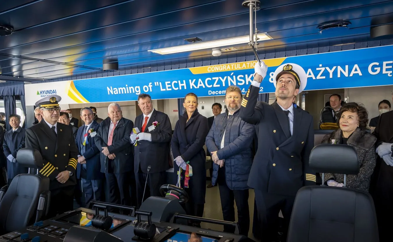 Gazowce "Lech Kaczyński” i "Grażyna Gęsicka”