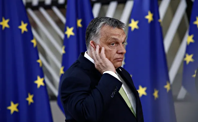 Orban o europośle przyłapanym na gejowskiej orgii: To nie do przyjęcia