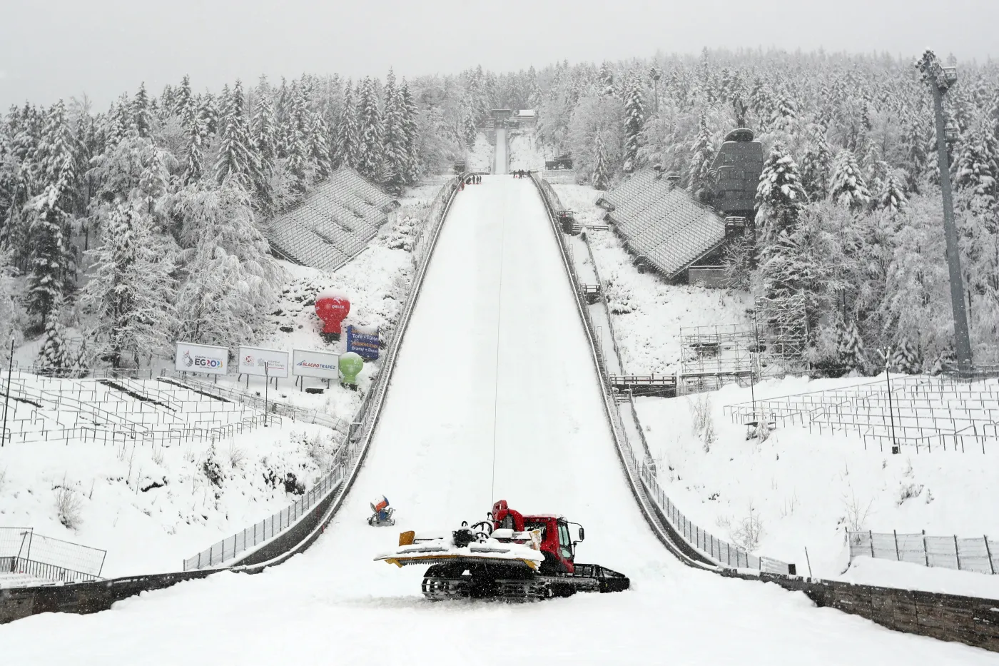 Złe prognozy pogody dla skoczków i kibiców przed Pucharem Świata w Zakopanem
