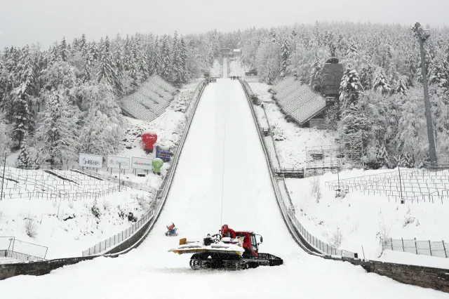 Złe prognozy pogody dla skoczków i kibiców przed Pucharem Świata w Zakopanem