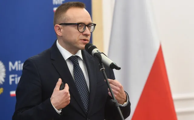 Soboń chwali Orlen: Udało się uniknąć paniki, ludzie ustawiliby się w kolejkach